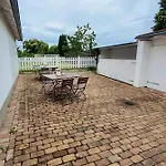Friendly - Gemuetliches Backsteinhaus Semesterbostad Bornheim (Rheinland)