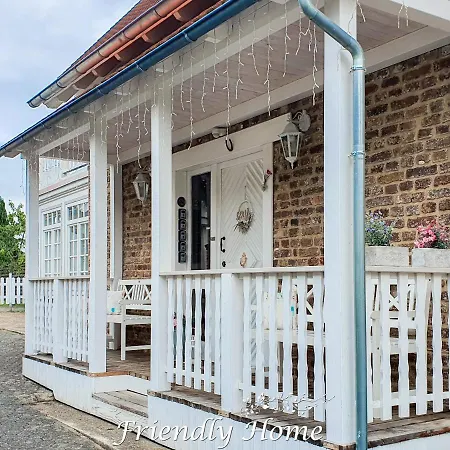 Friendly - Gemuetliches Backsteinhaus Bornheim (Rheinland)