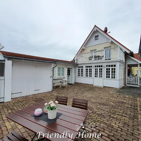 Friendly - Gemuetliches Backsteinhaus *