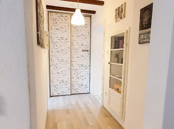 Friendly - Gemuetliches Backsteinhaus Hébergement de vacances Bornheim (Rheinland)